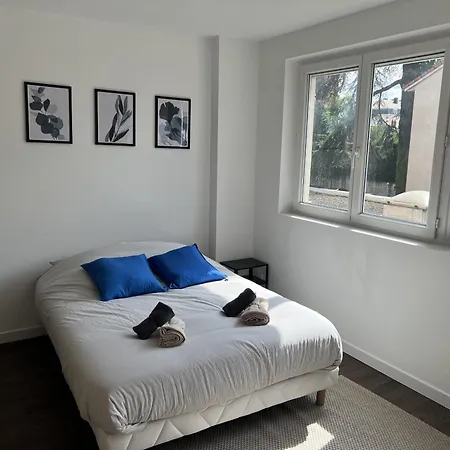 Claire Апартаменты