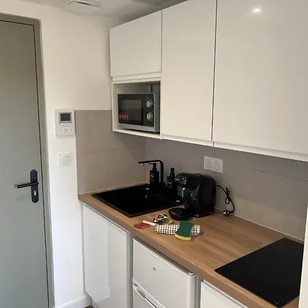 Claire Апартаменты