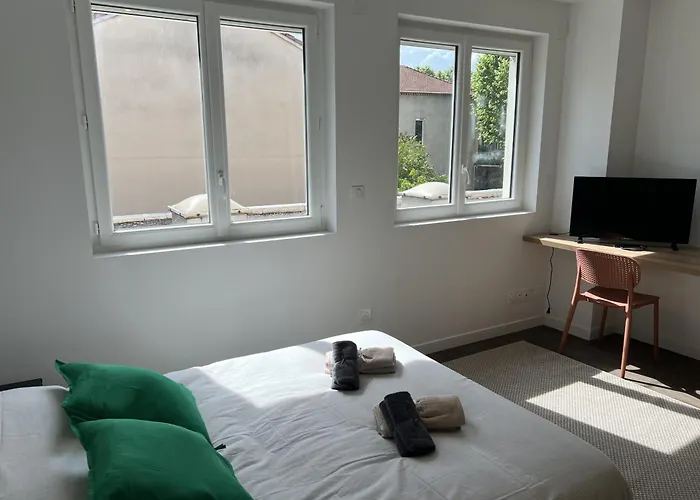 Claire Valence (Drome)